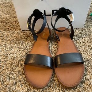 Aldo Sandals